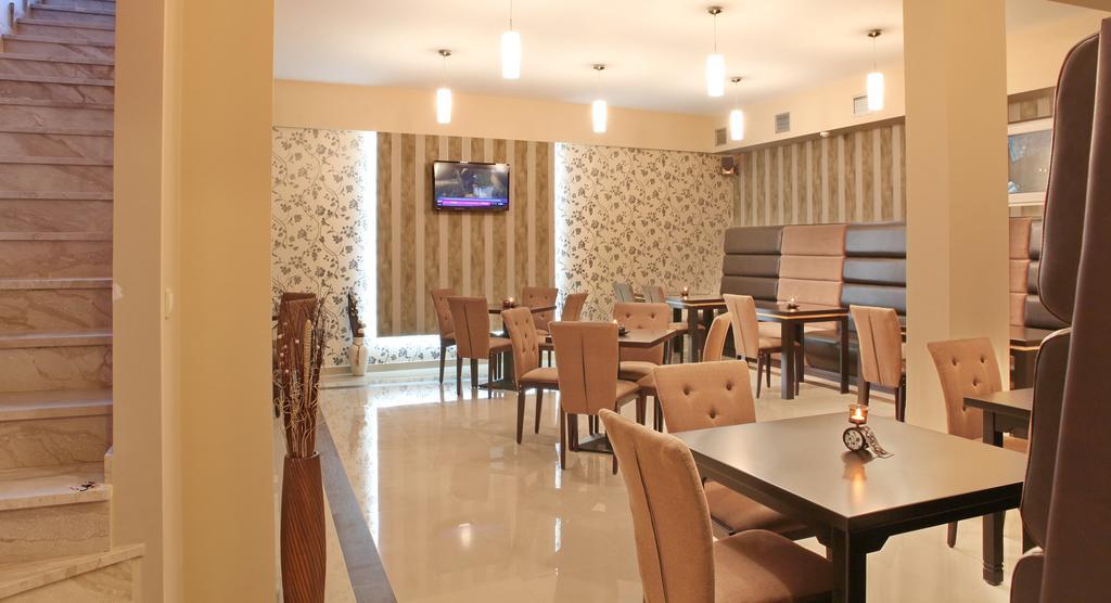 Garni Hotel Tema Nova Cacak Exterior photo