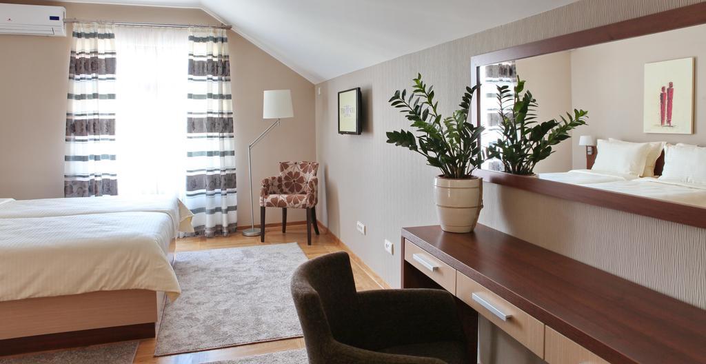 Garni Hotel Tema Nova Cacak Room photo