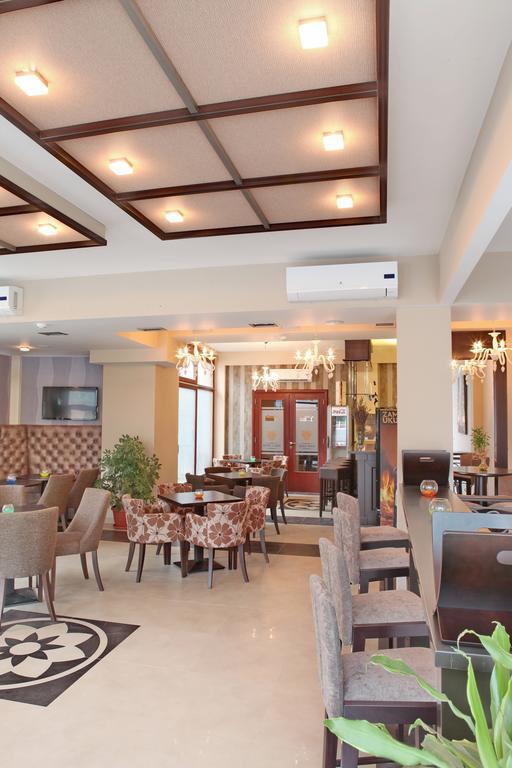 Garni Hotel Tema Nova Cacak Exterior photo